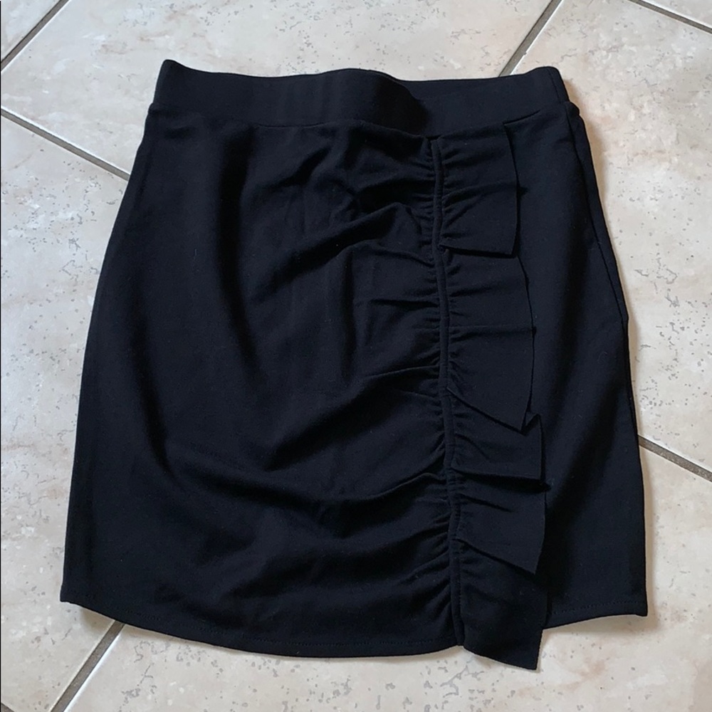 Divided H&M Black Skirt Size XS